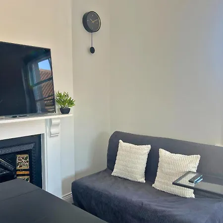 Secret Retreat Redland