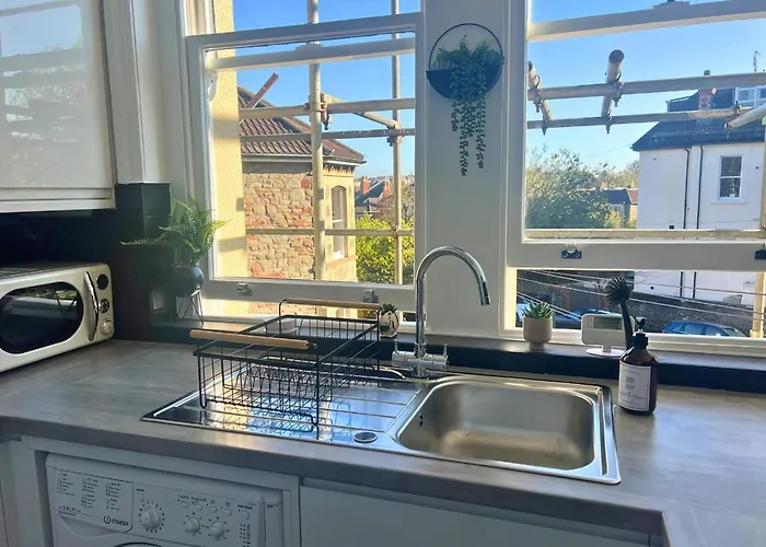 Secret Retreat Redland *