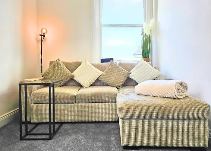 Secret Retreat Redland